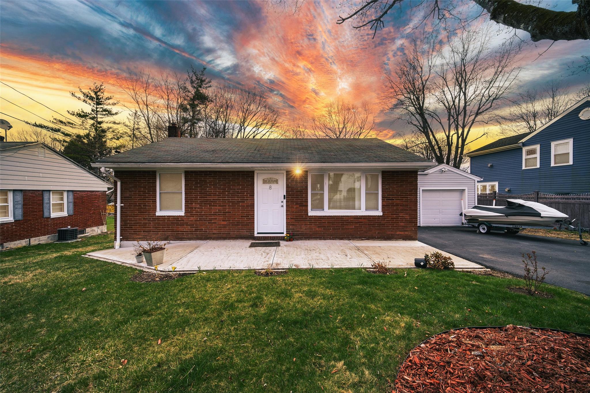 8 Ludlow Drive, Poughkeepsie, New York image 1