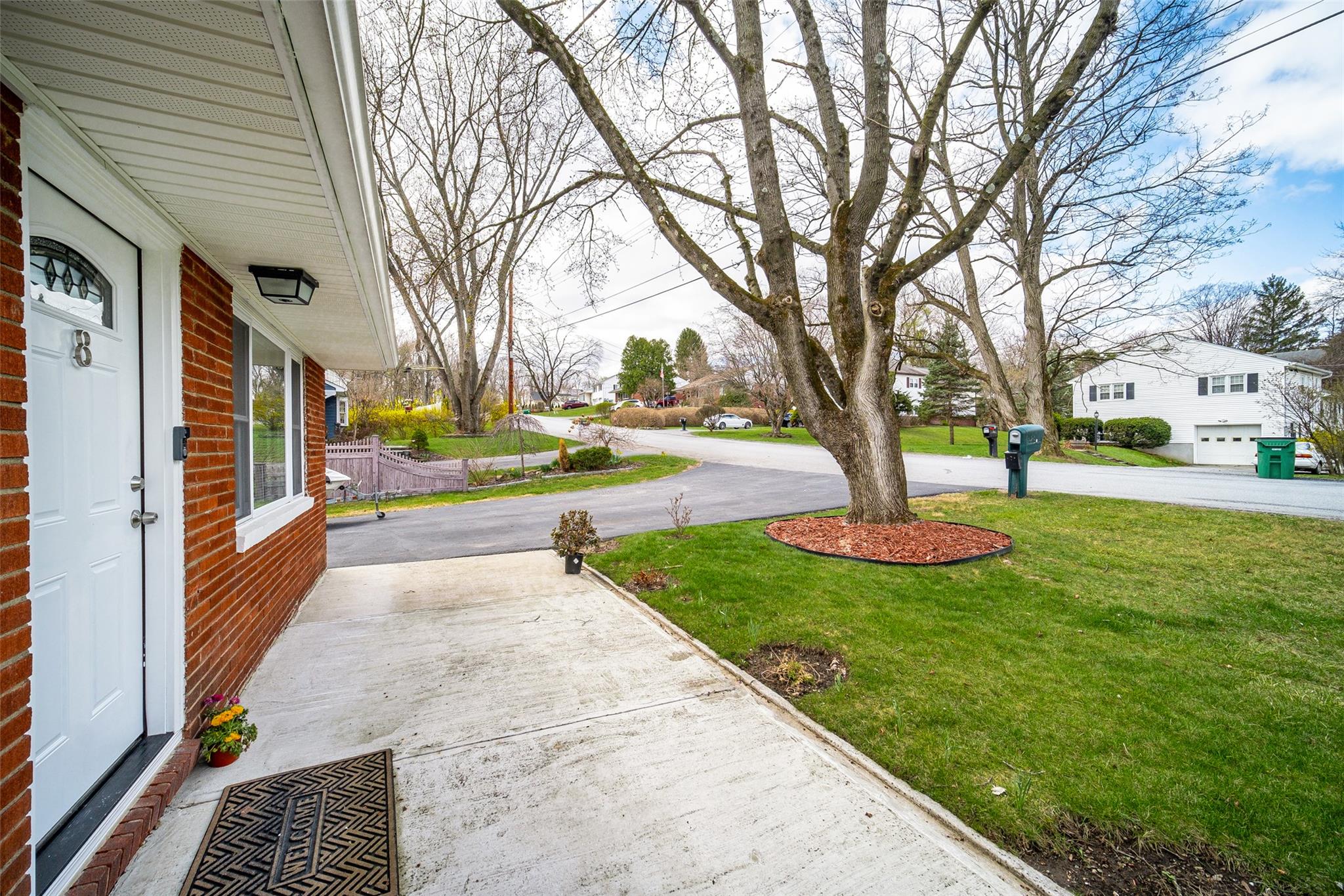 8 Ludlow Drive, Poughkeepsie, New York image 5