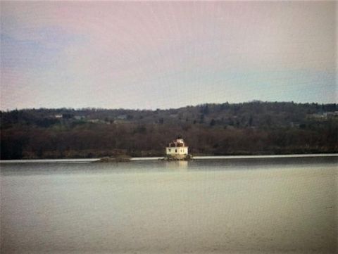 272 River Road Ulster Park NY 12487