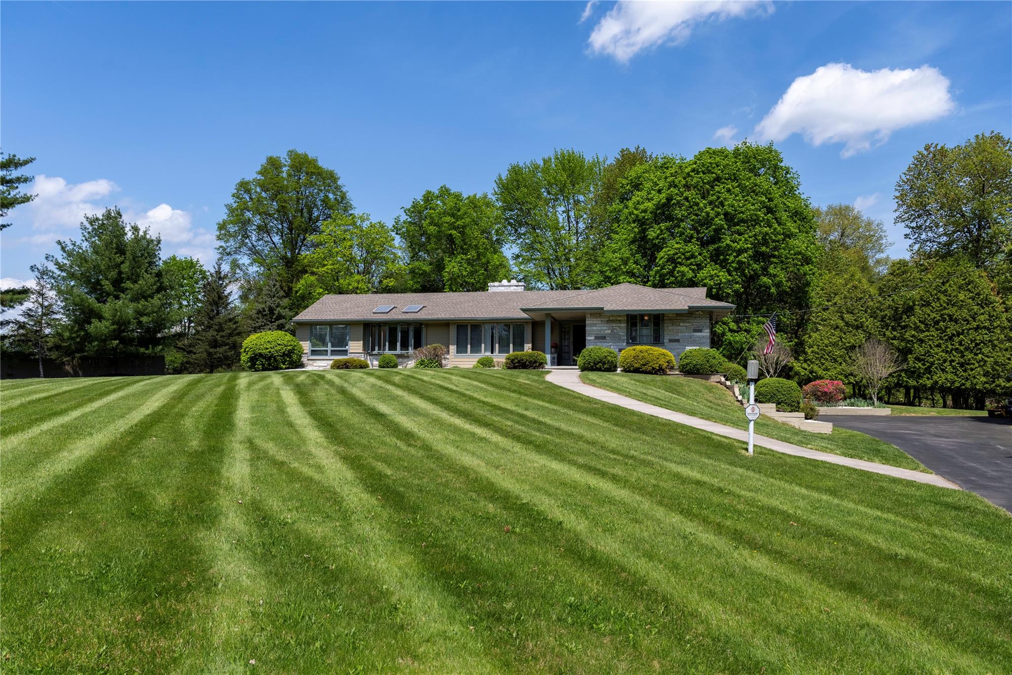 24 Top O Hill Road