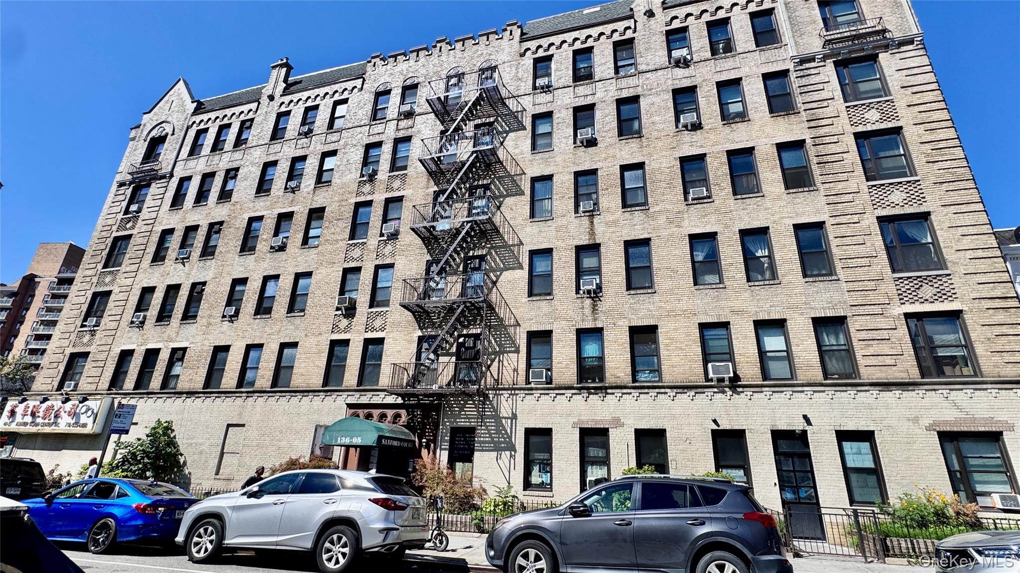 136-05 Sanford Ave 4A