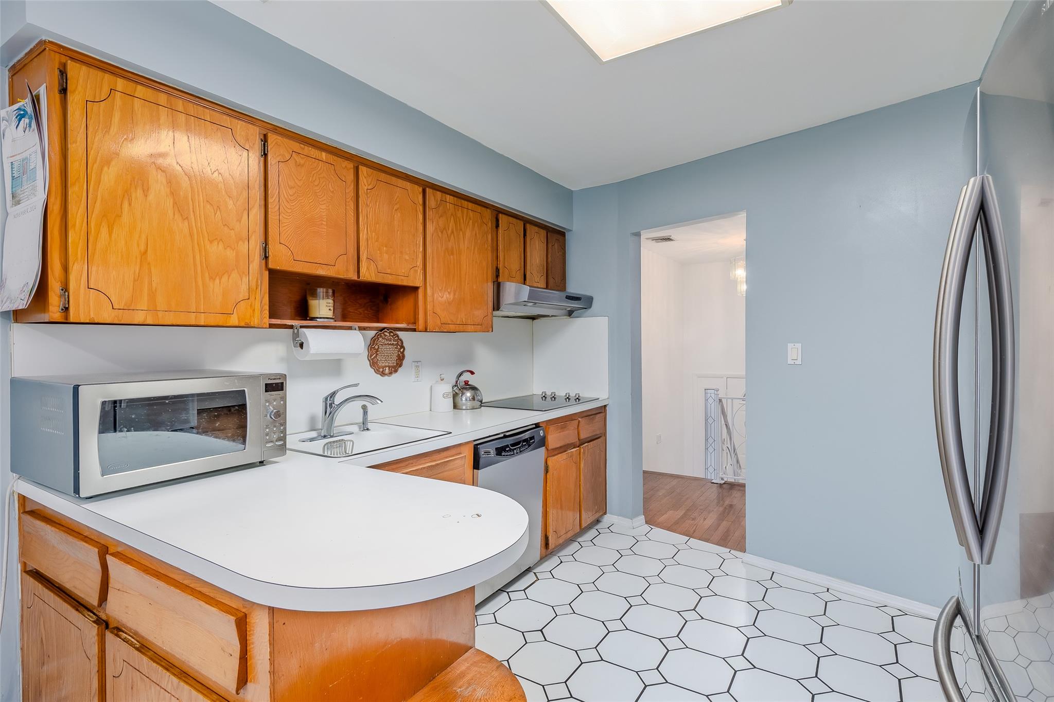 1425 Cecily Drive, Merrick, New York image 13