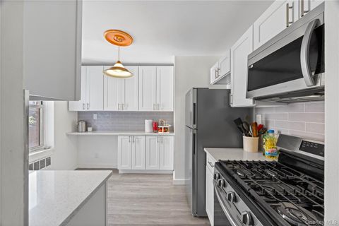 Homes For Sale - 2736 Independence Avenue #4A<br/> Bronx, NY 10463