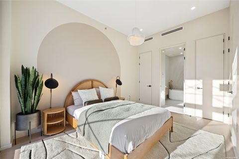 Condo For Sale - 31-16 21st Street #2J<br/> Astoria, NY 11106