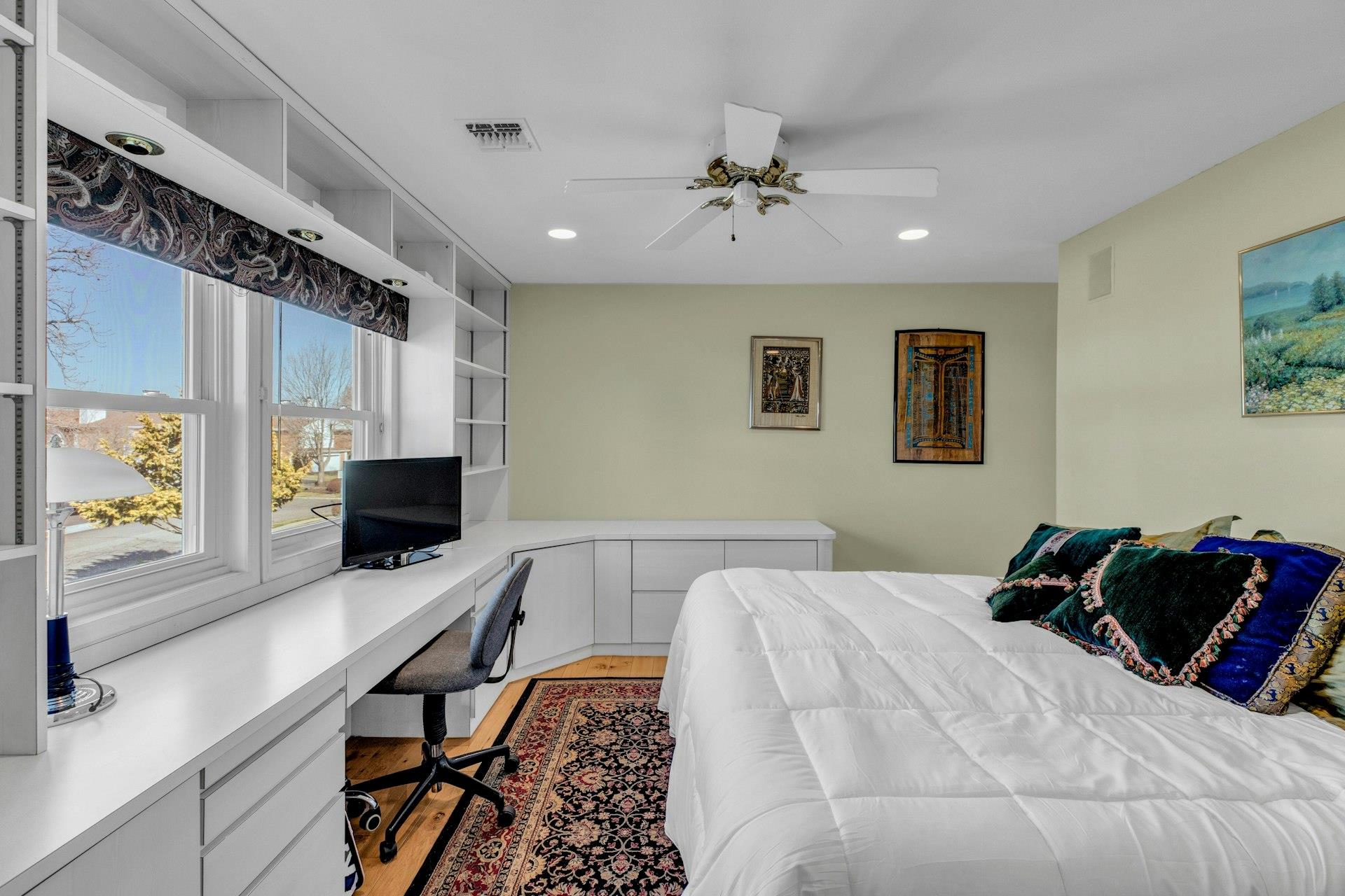 63 Hamlet Drive #63, Commack, New York image 11