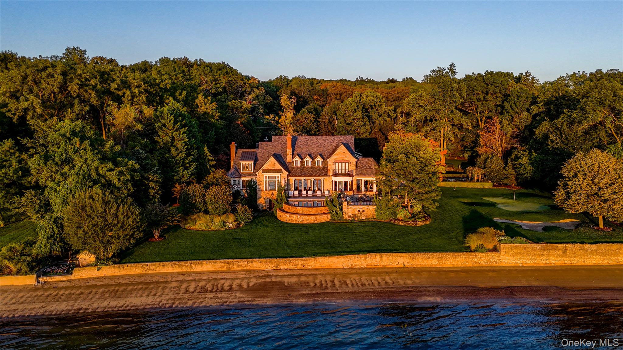 200# Centre Island Road