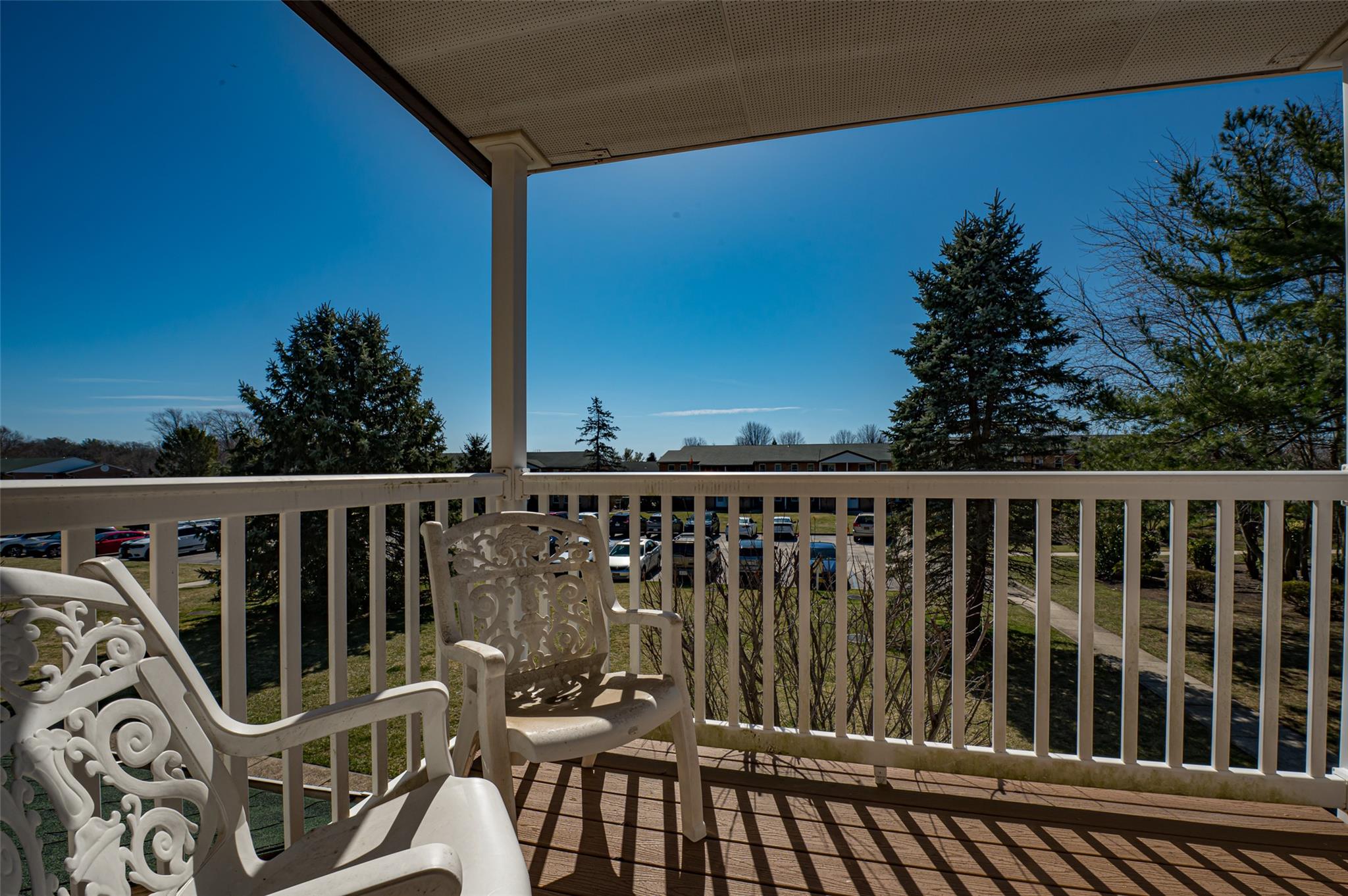 303 Artist Lake Drive, Middle Island, New York image 8