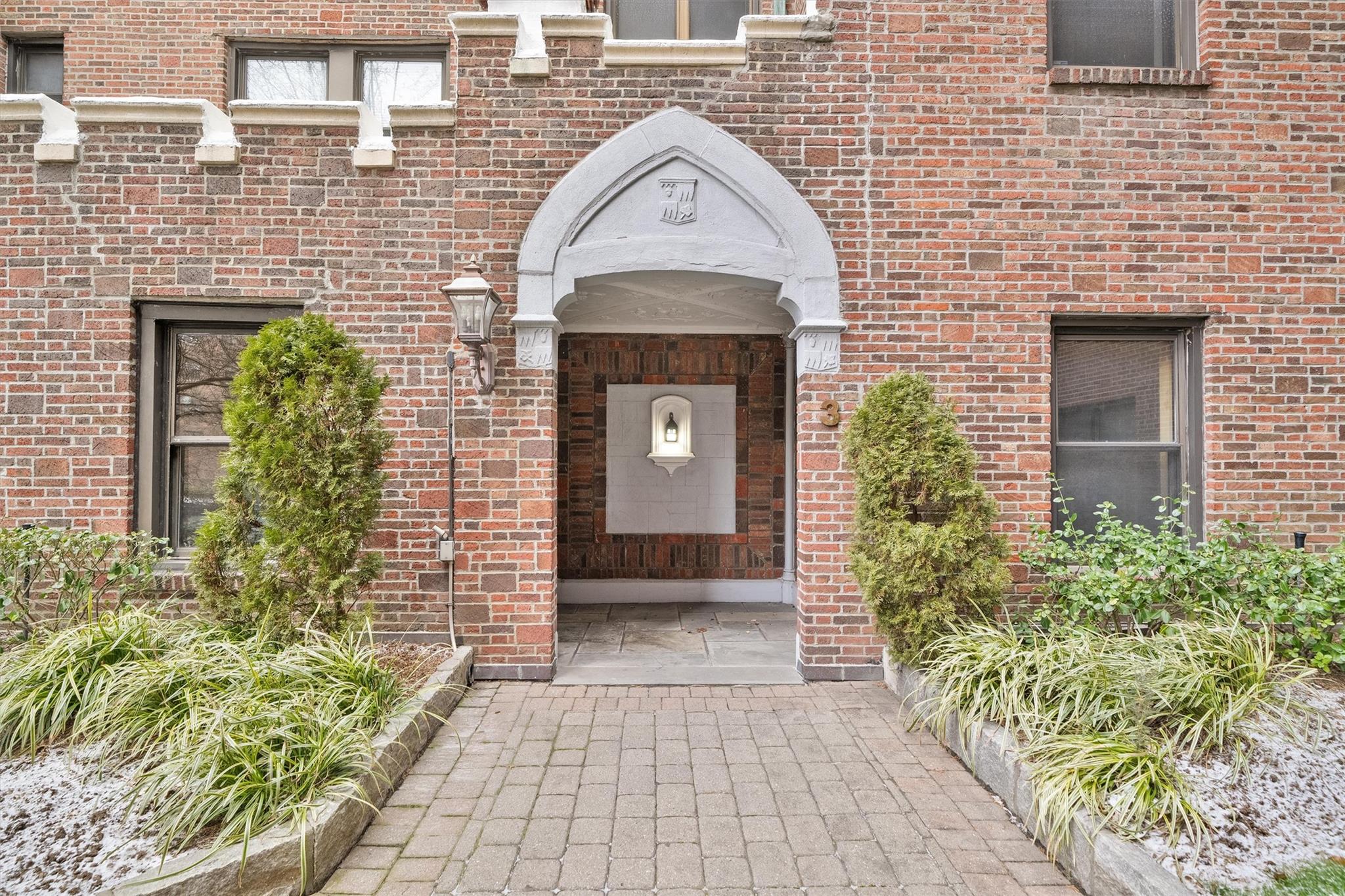 3 Franklin Avenue #3J, White Plains, New York image 3