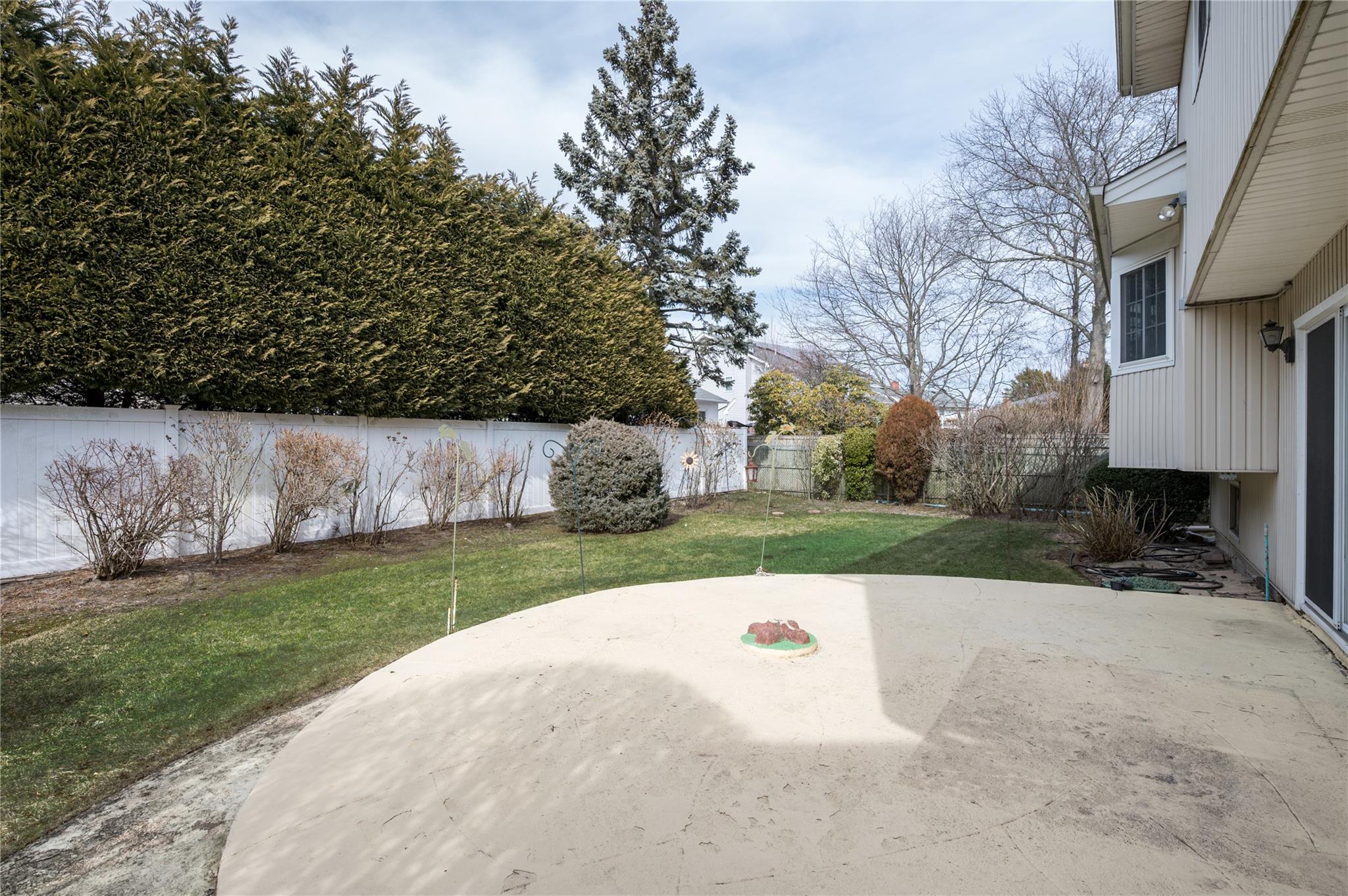 2491 Malibu Road, Bellmore, New York image 26