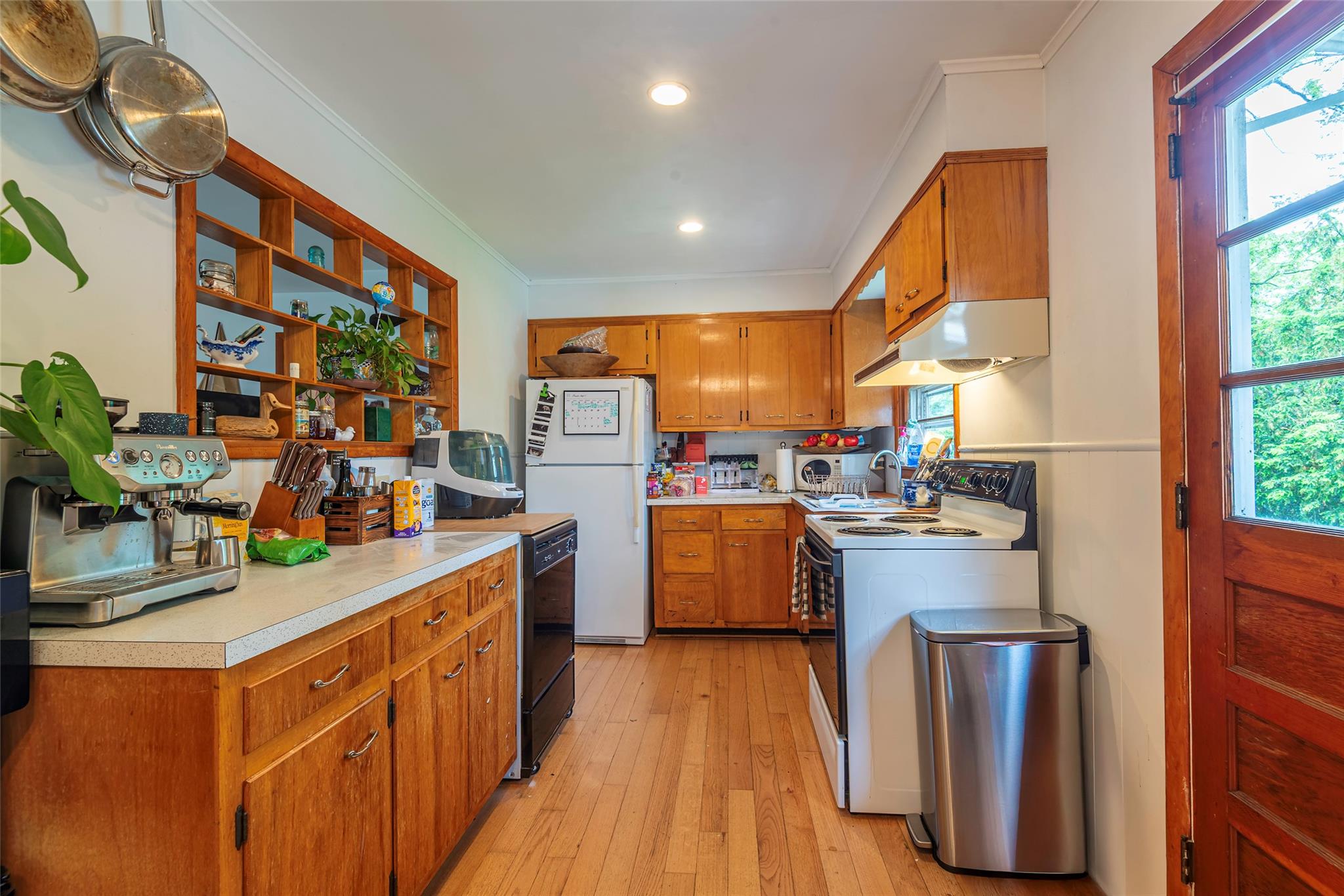 31 Sunset Drive, Sag Harbor, New York image 12