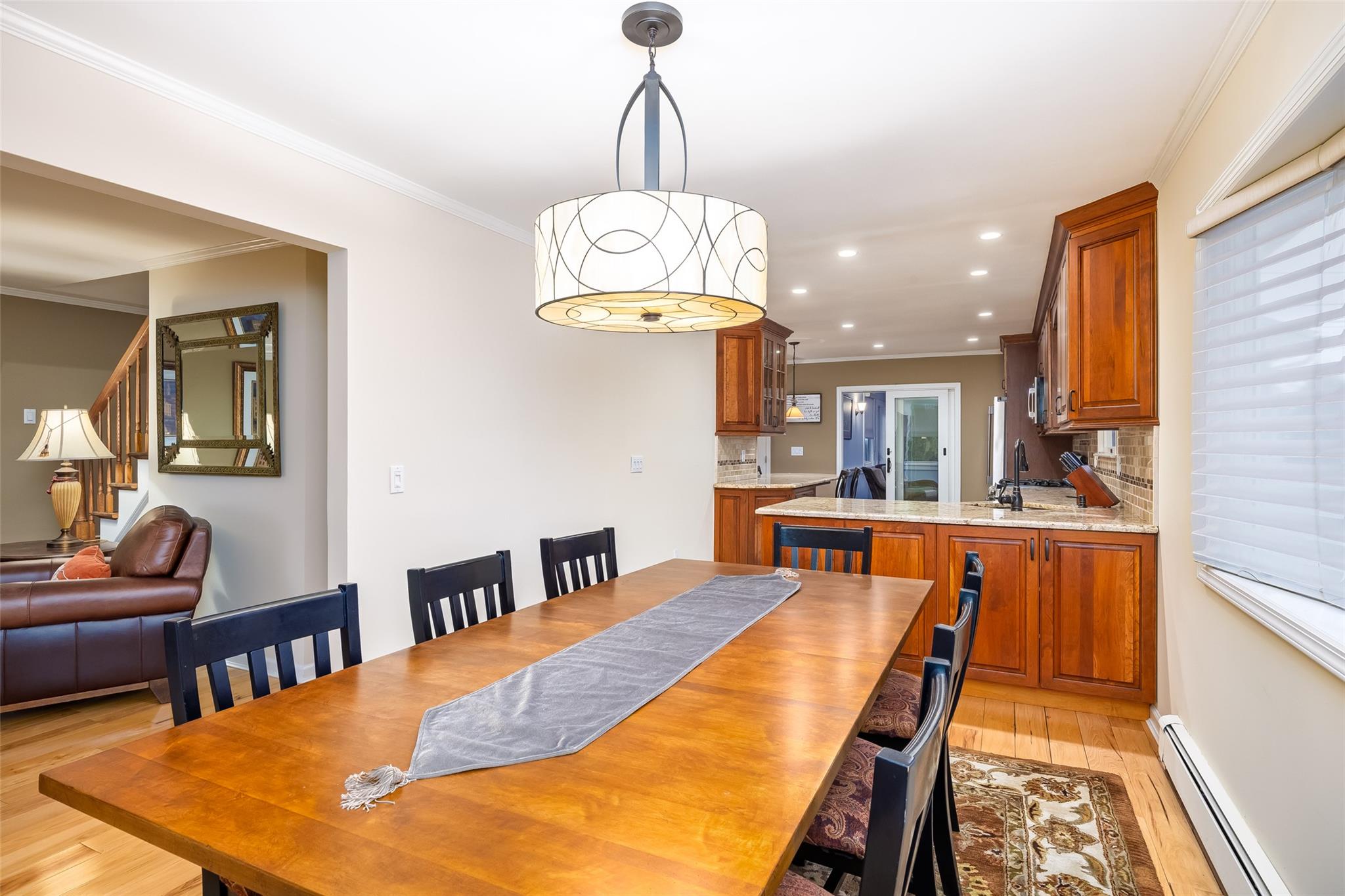 61 Parma Road, Island Park, New York image 10