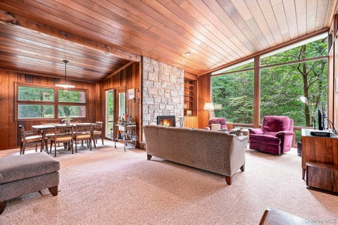 Tiny photo for 21 Seely Place, Scarsdale, NY 10583 (MLS # 1050370)