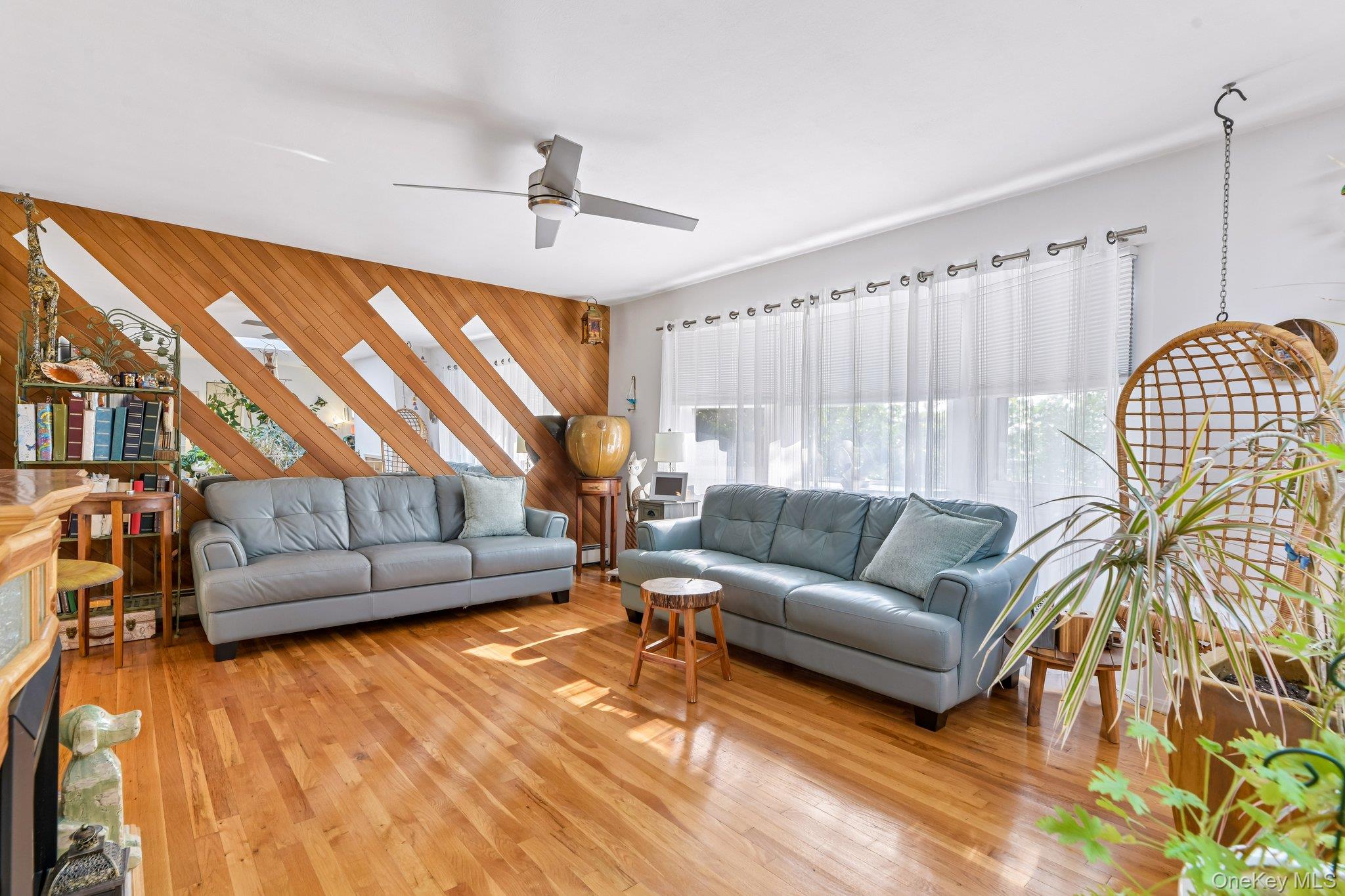 8 Laurel Lane