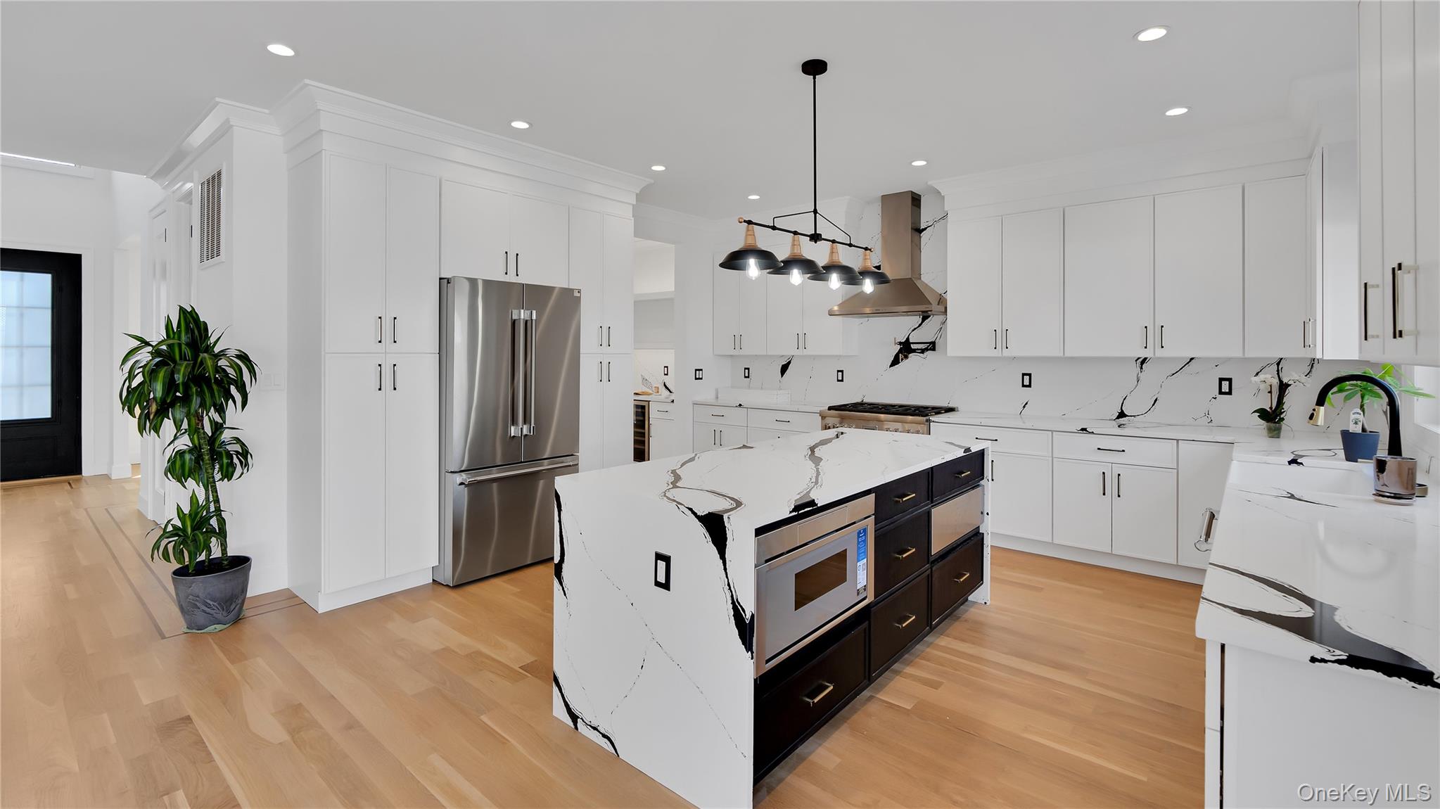 2661 Hyacinth Street - Photo 4