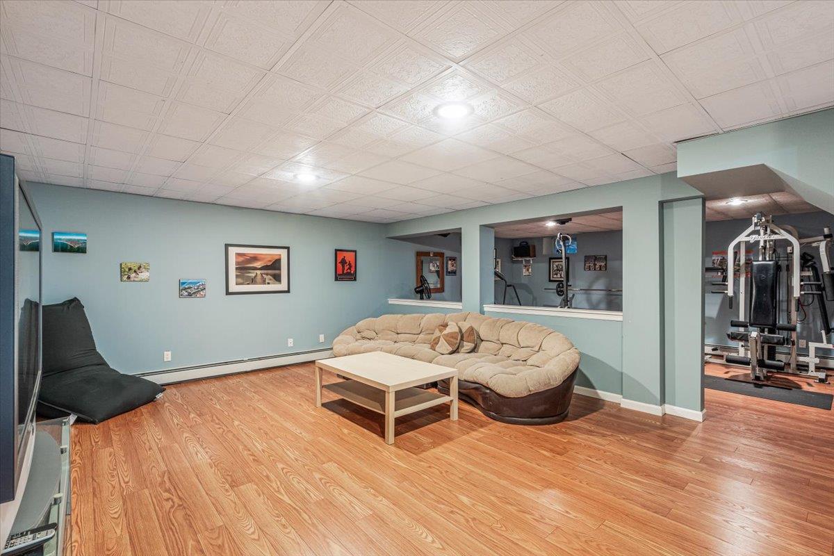 949 Union Street, Bohemia, New York image 18