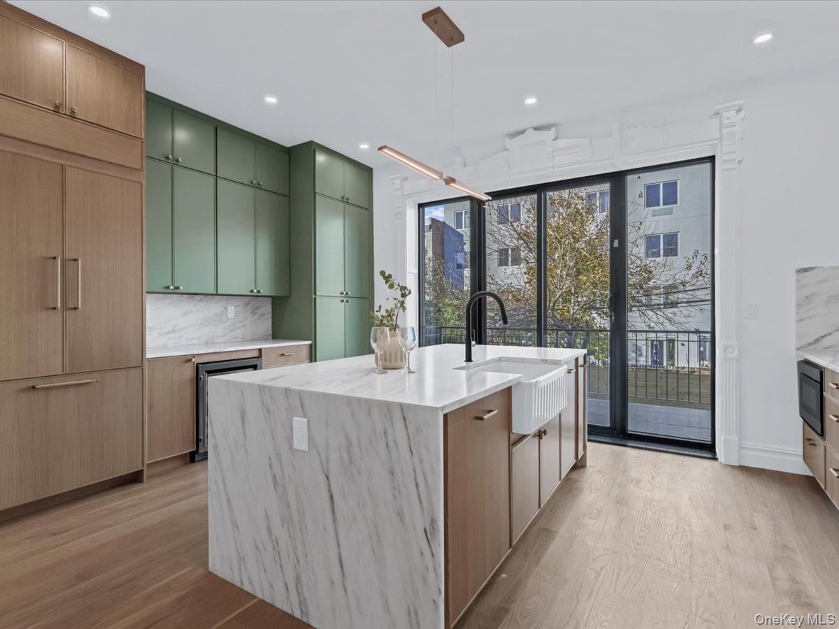 753 Hancock Street Street HSE