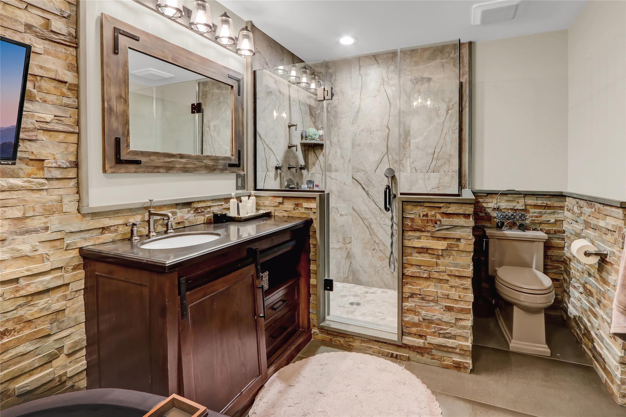 6 Kristin Lane, Hauppauge, New York image 22