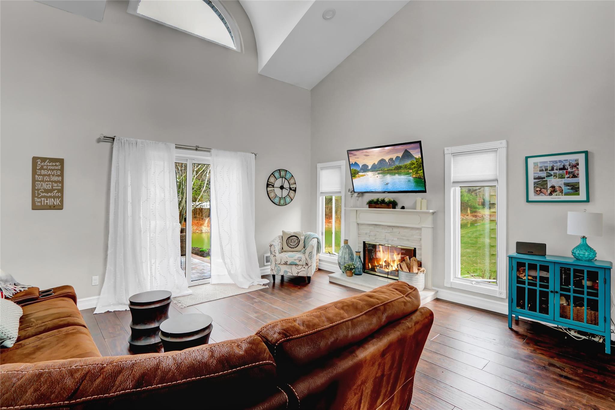 6 Kristin Lane, Hauppauge, New York image 16
