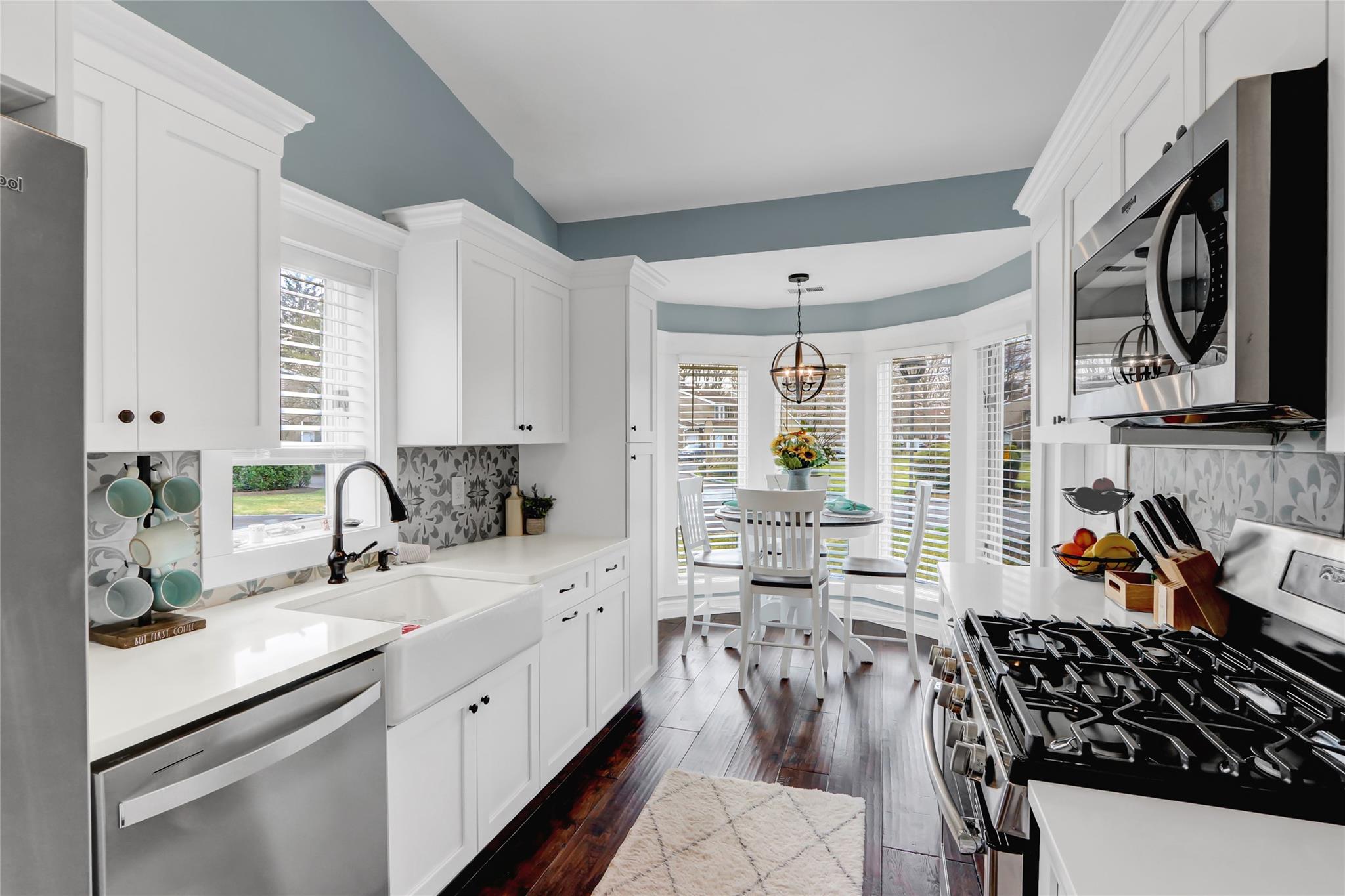 6 Kristin Lane, Hauppauge, New York image 9