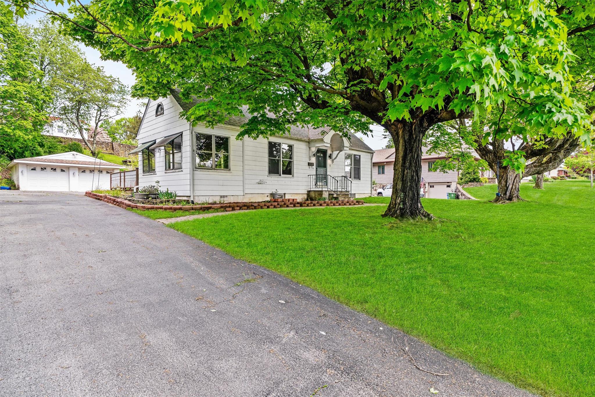 15 Scanlon Avenue, Florida, New York image 35