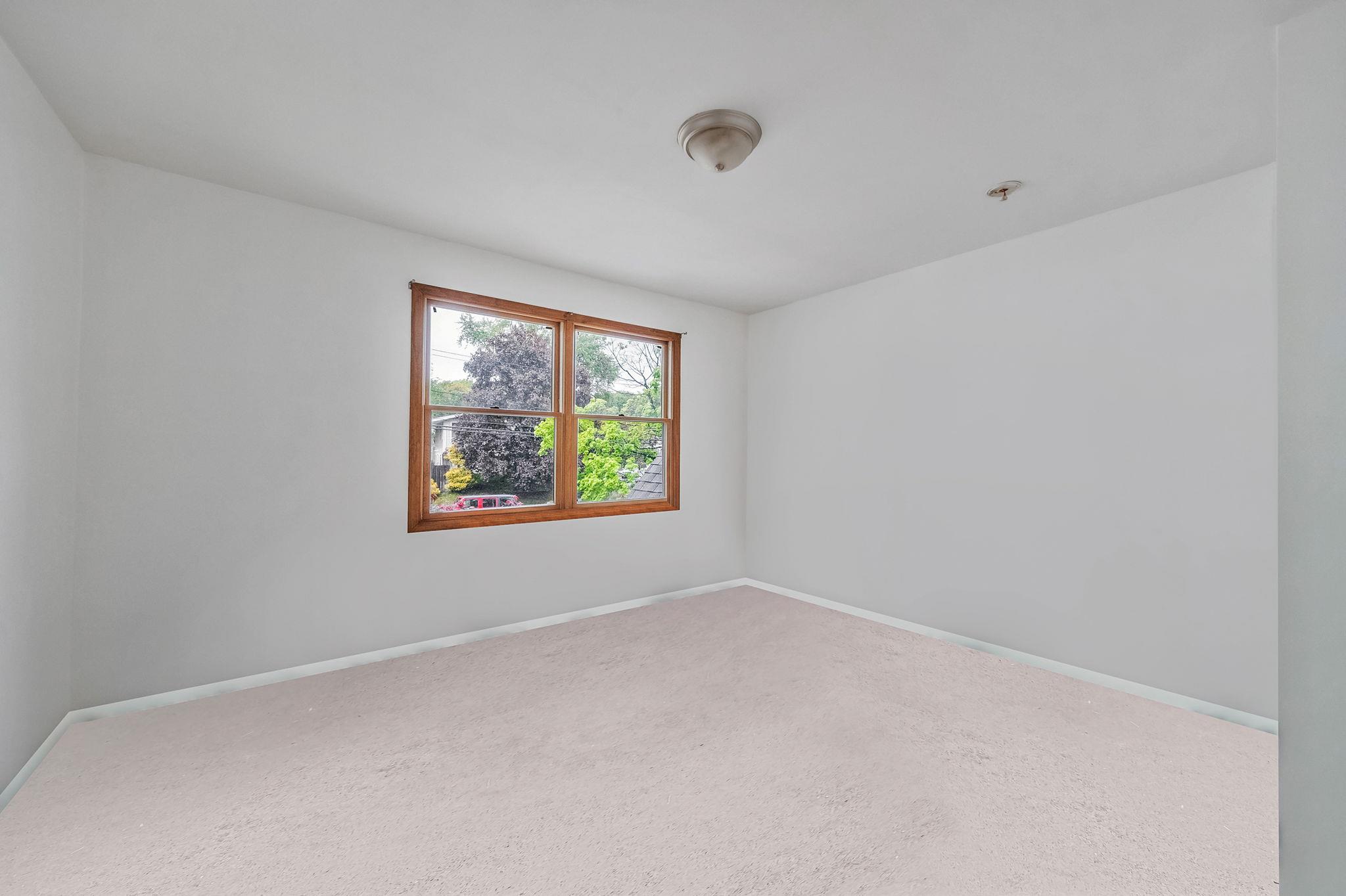 4 Flintlock Lane, Selden, New York image 24