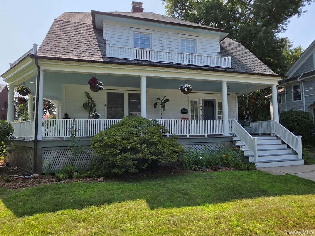 Photo of 126 Greenridge Avenue, White Plains, NY 10605 (MLS # 950391)