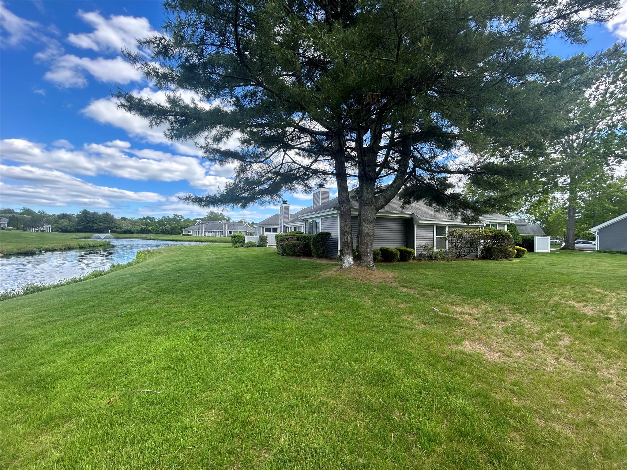 295 W Midland Pond Court, Moriches, New York image 2