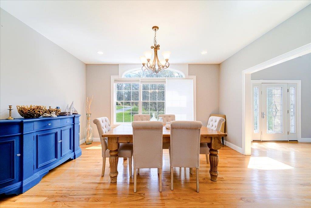 11 Saddle Hill Road