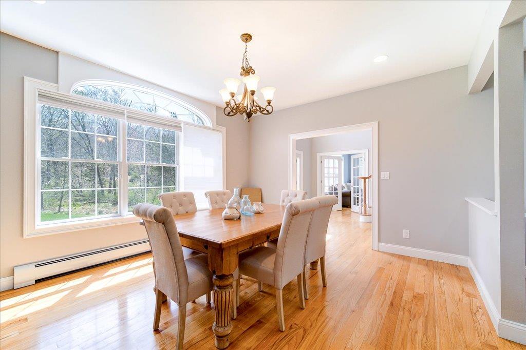 11 Saddle Hill Road