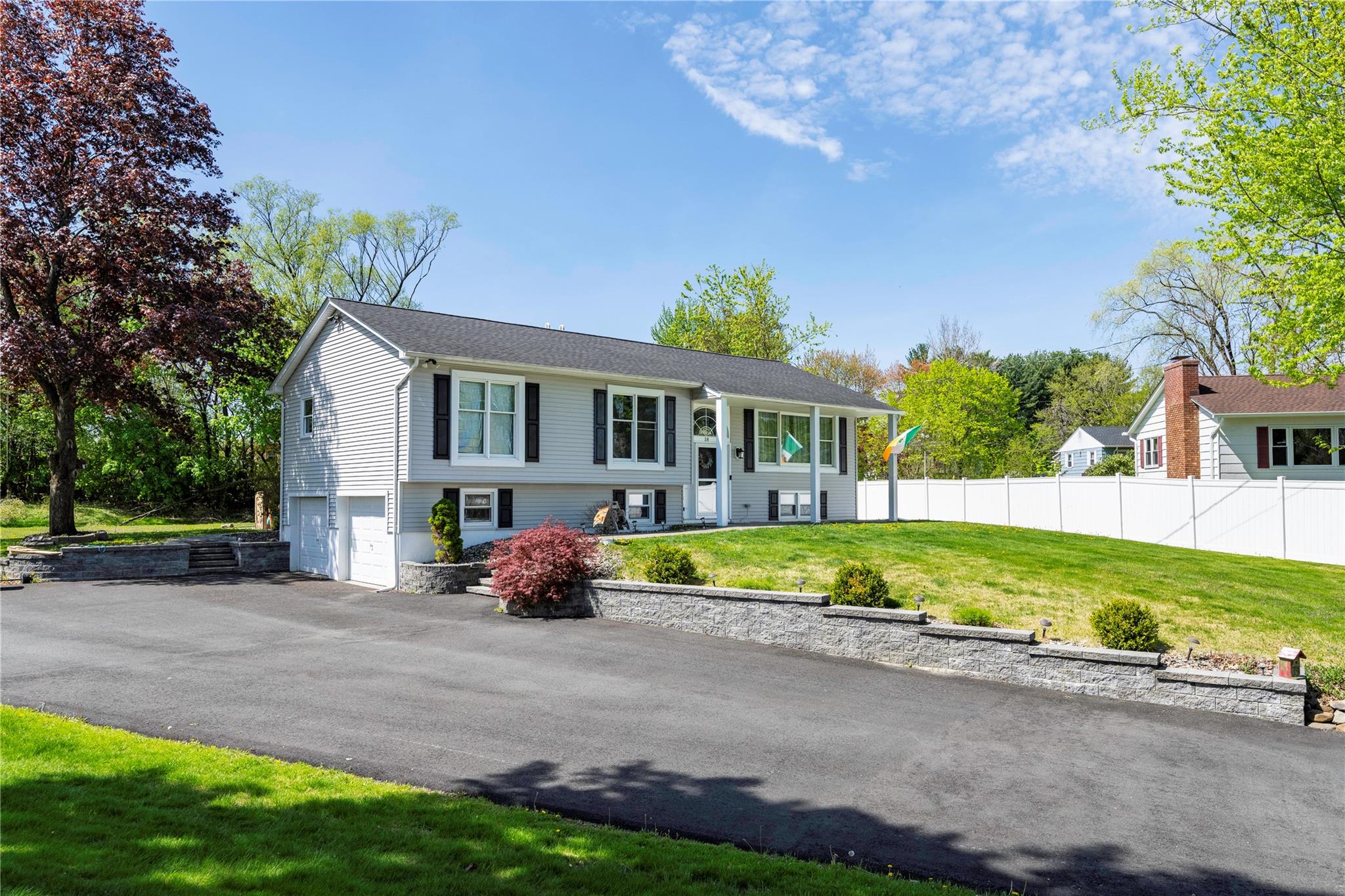 18 Congressional Drive, Newburgh, New York image 4