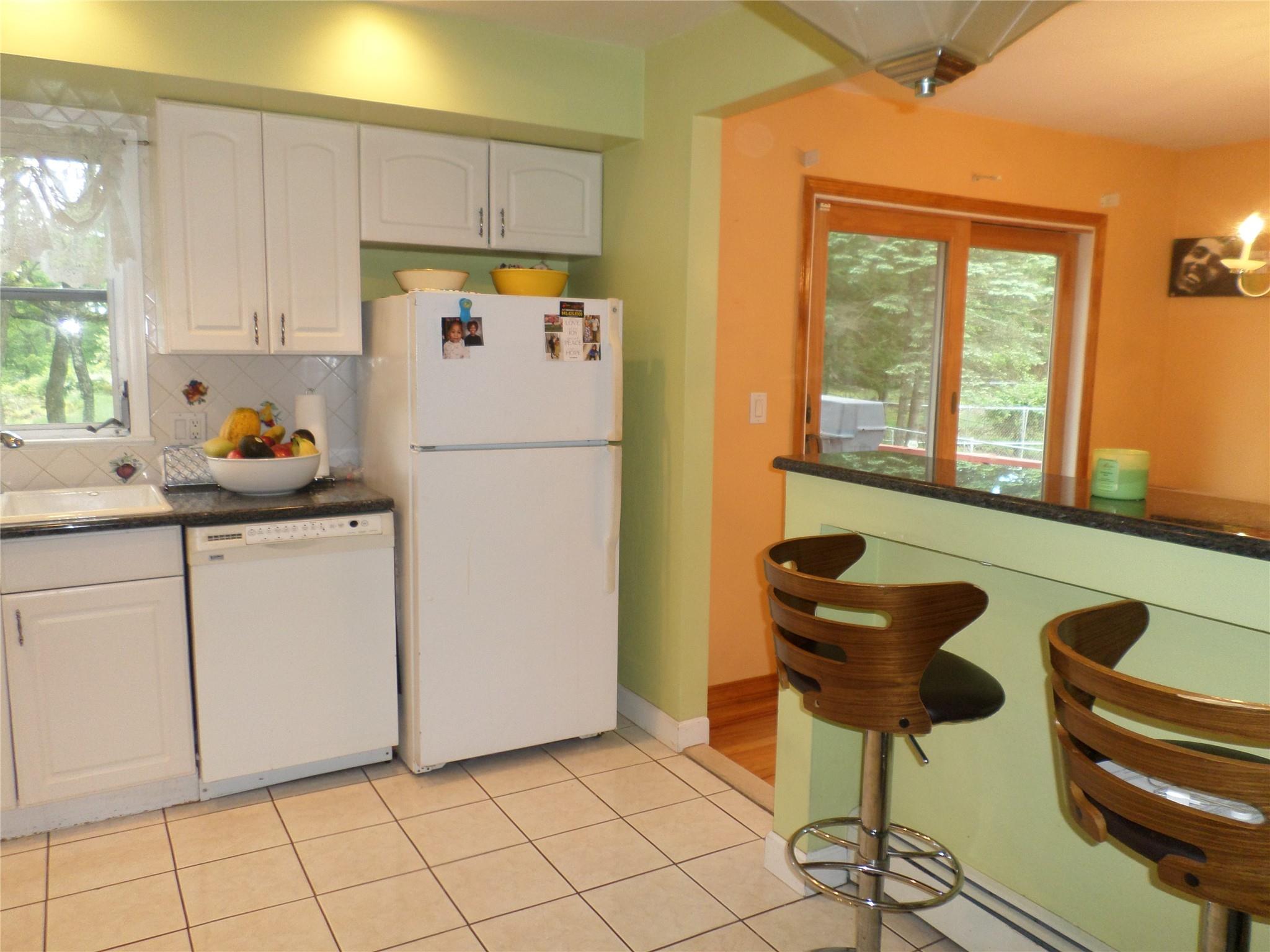 17 Johanna Lane, Monsey, New York image 4