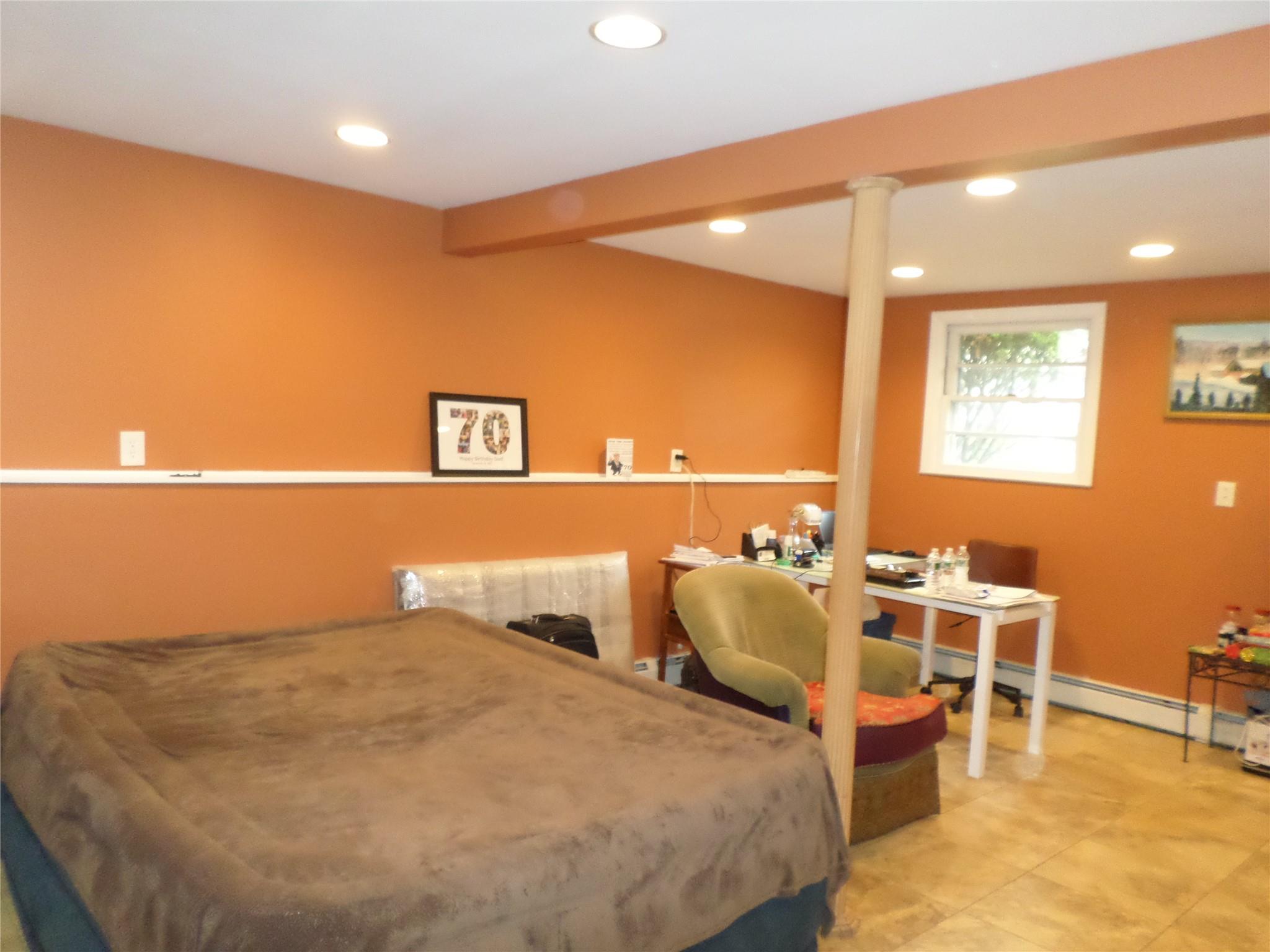 17 Johanna Lane, Monsey, New York image 21