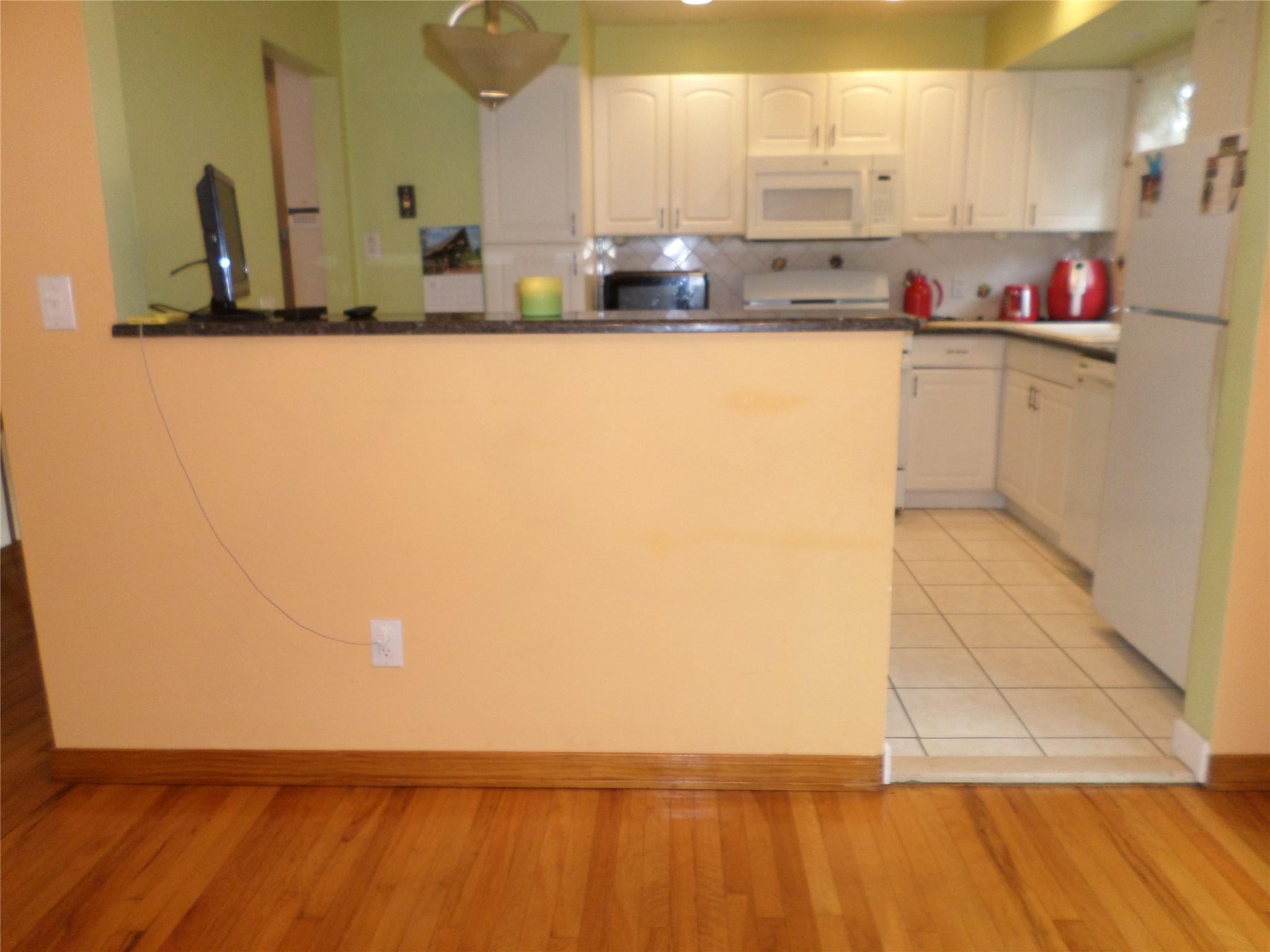 17 Johanna Lane, Monsey, New York image 6