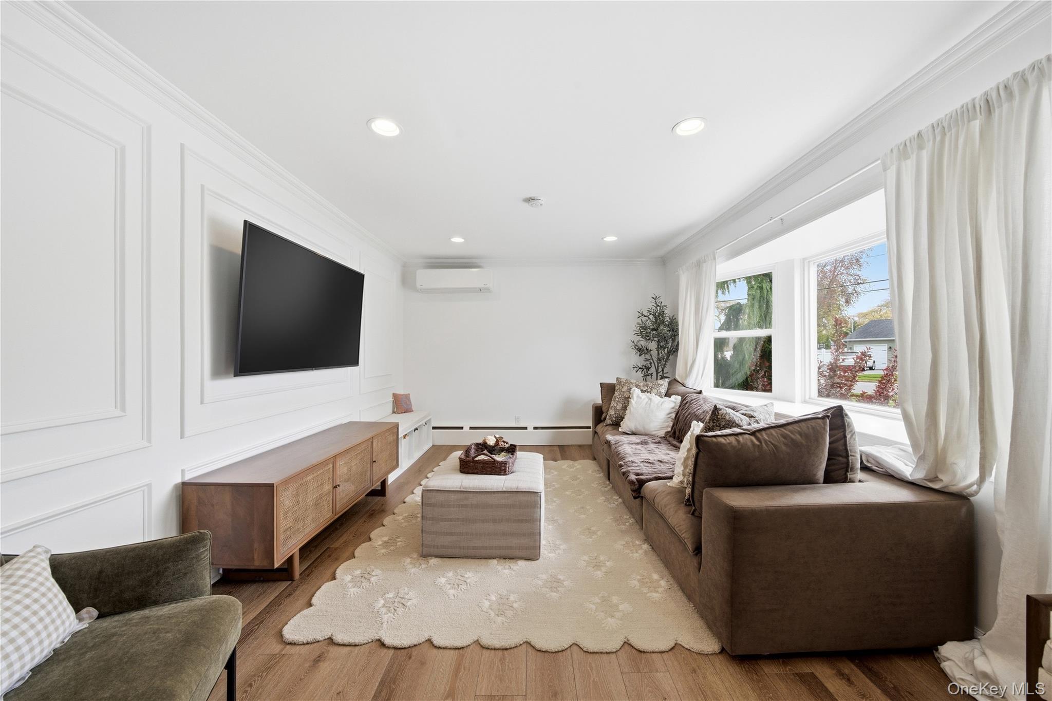 27 Polo Road
