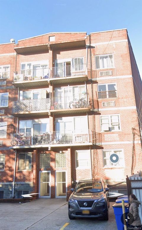 Photo of 41-08 97th Place #3D, Corona, NY 11368 (MLS # 982902)