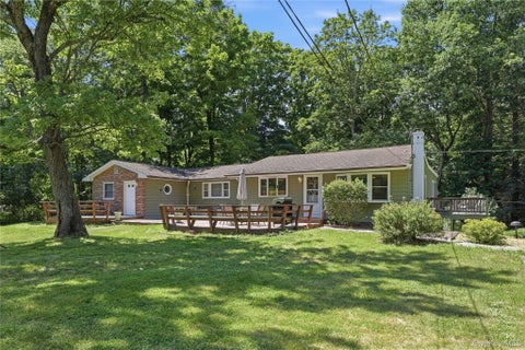 Homes For Sale - 23 Leggett Road<br/> Columbia County, Chatham, NY 12075