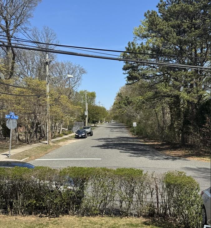 756 Bohemia Parkway, Sayville, New York image 32