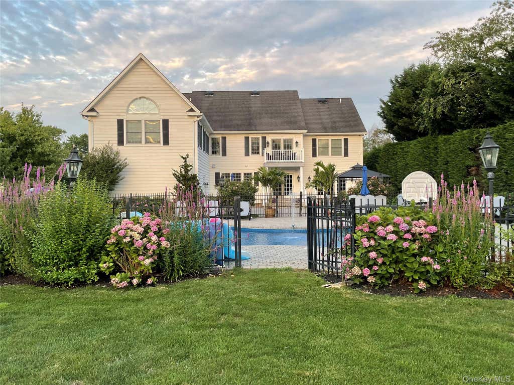 Photo of 120 Ocean Avenue, Massapequa, NY 11758 (MLS # 1029115)