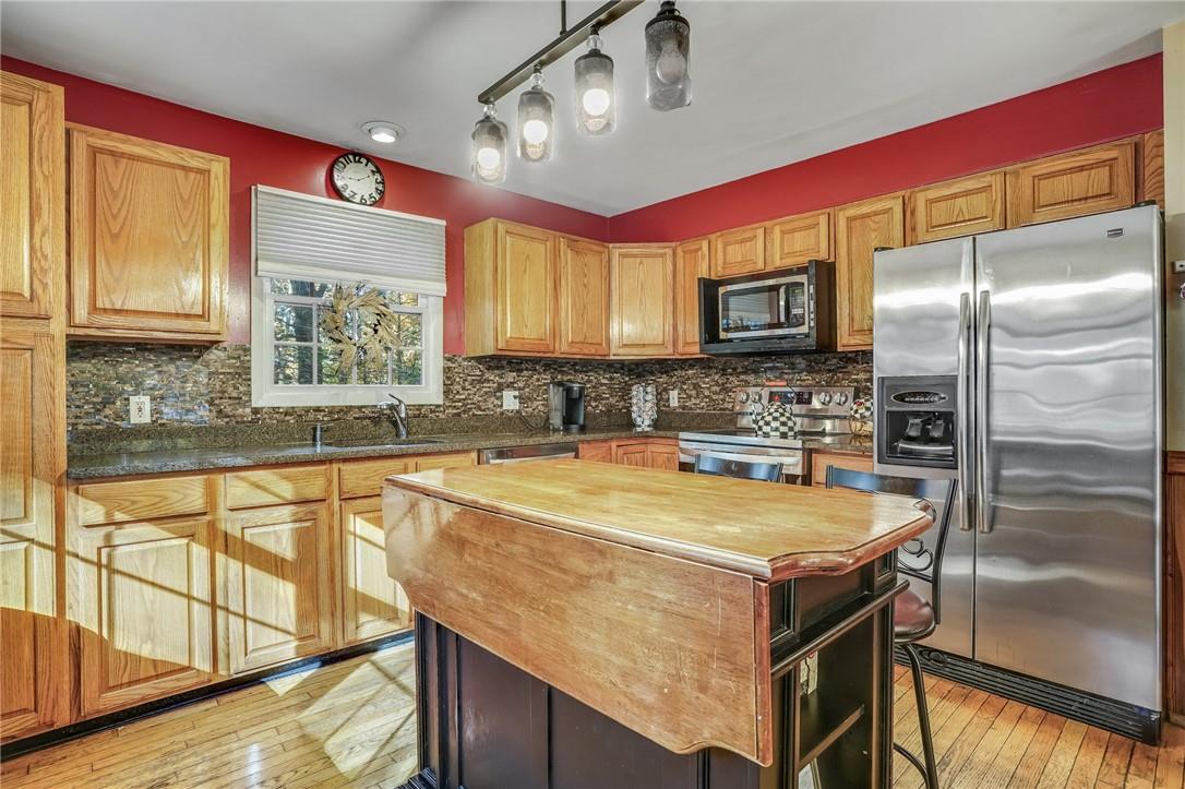 22 Adams Court, Carmel, New York image 9