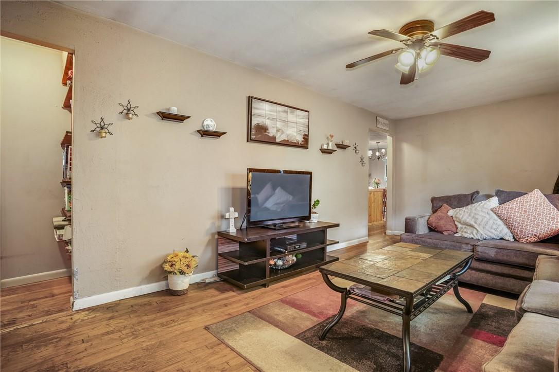 22 Adams Court, Carmel, New York image 7