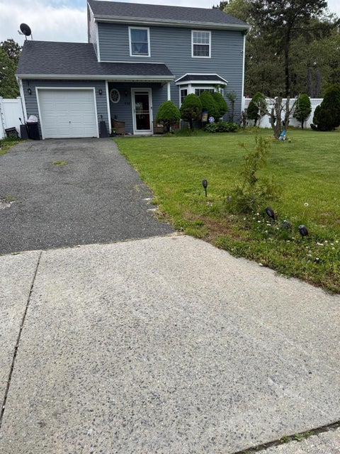 Homes For Rent - 938 Scherger Avenue<br/> Patchogue, NY 11772