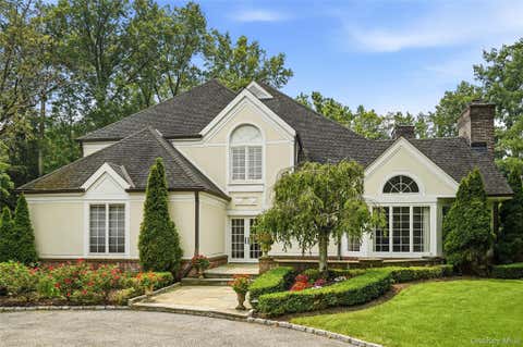 Homes For Sale - 16 Hampton Road<br/> Westchester County, Purchase, NY 10577