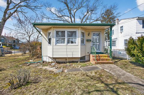 Homes For Sale - 2003 Park Avenue<br/> East Meadow, NY 11554