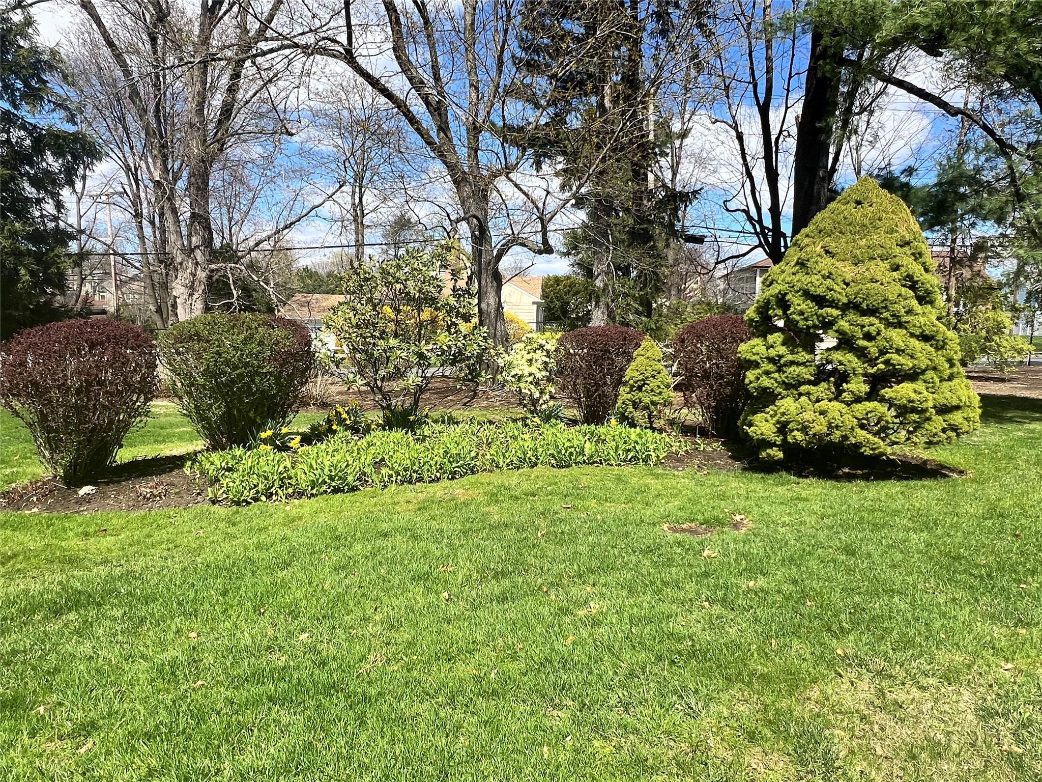 92 Casper Court, Port Chester, New York image 31