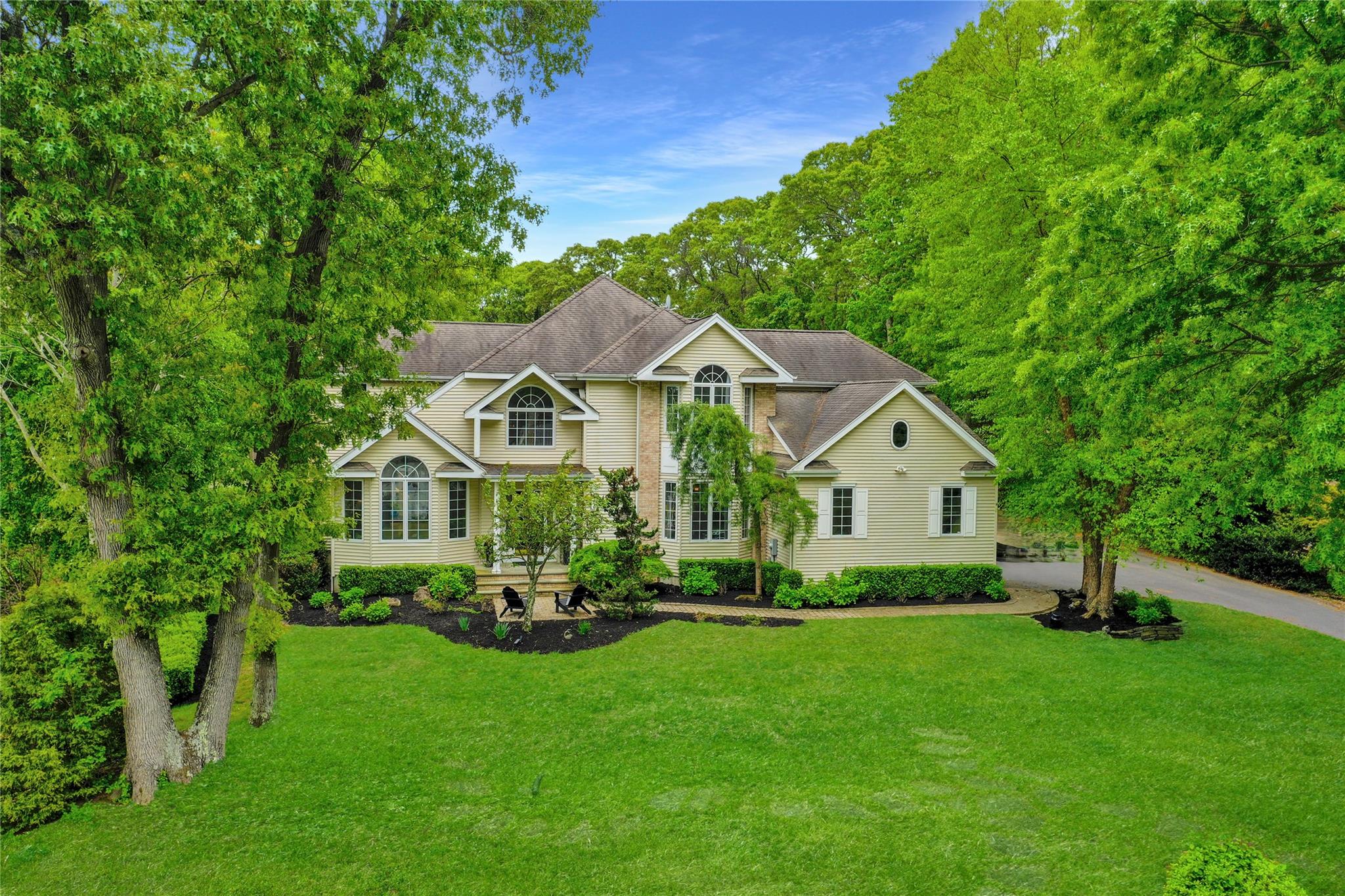 Property for Sale at Mill River Road, Setauket, Hamptons, NY - Bedrooms: 5 
Bathrooms: 3  - $1,249,990