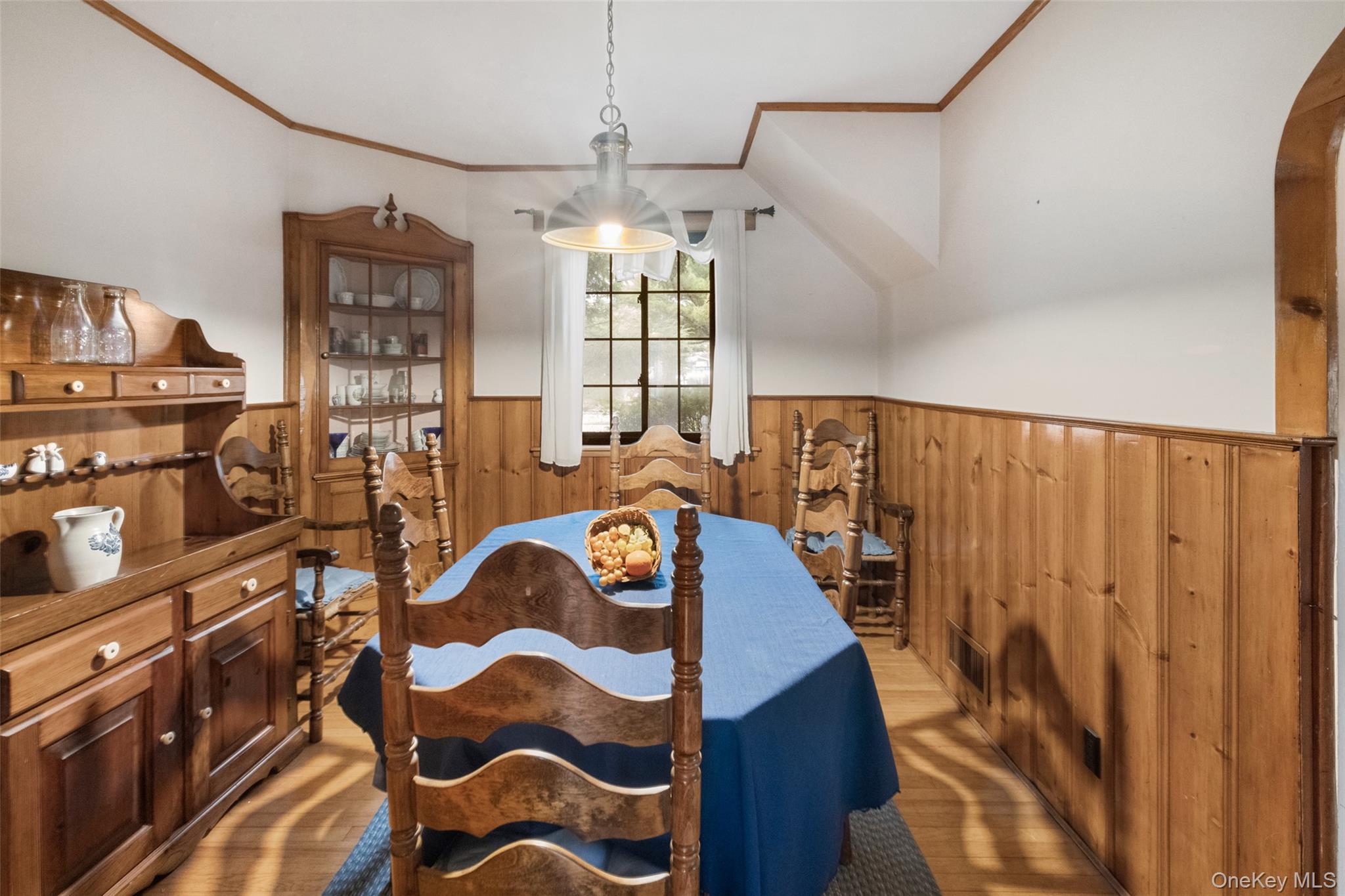 530 Jerusalem Avenue