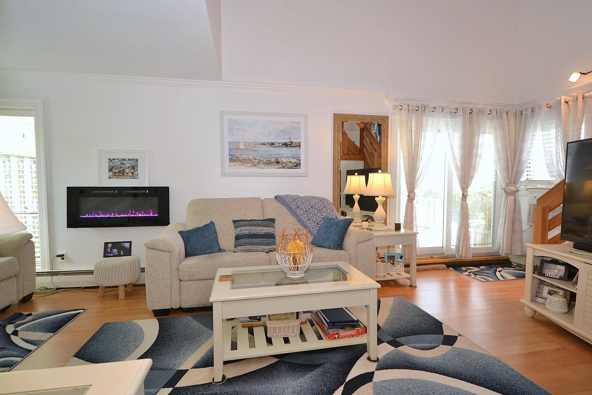 21 Northern Boulevard, Shirley, New York image 10