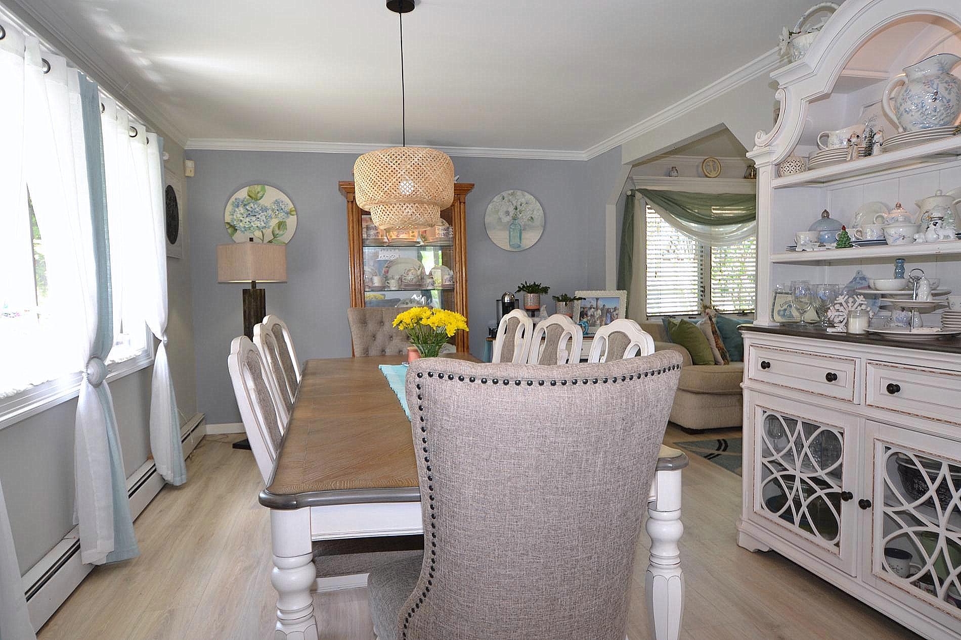 21 Northern Boulevard, Shirley, New York image 4