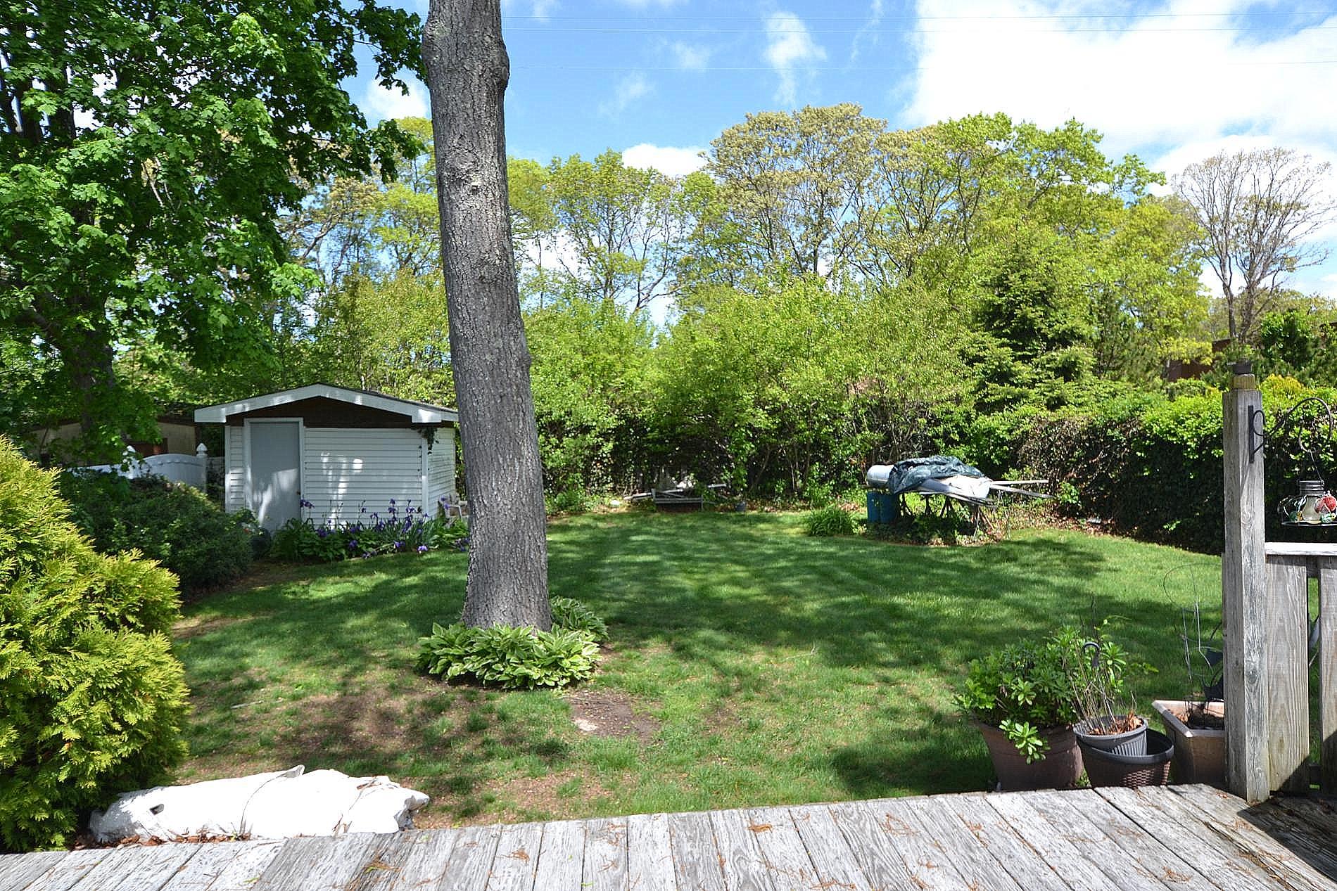 21 Northern Boulevard, Shirley, New York image 20