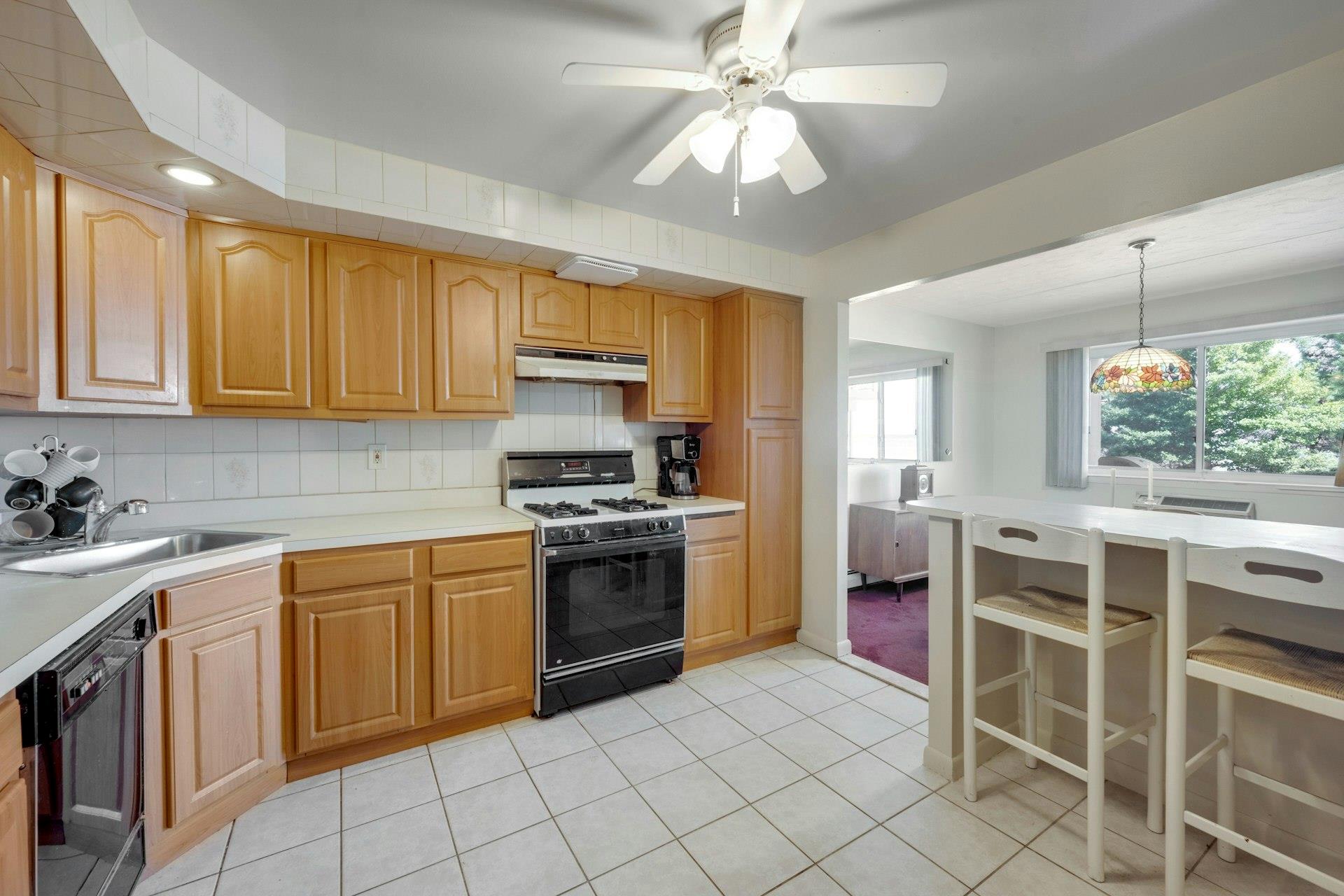 1490 Shore Drive #4F, Bronx, New York image 6